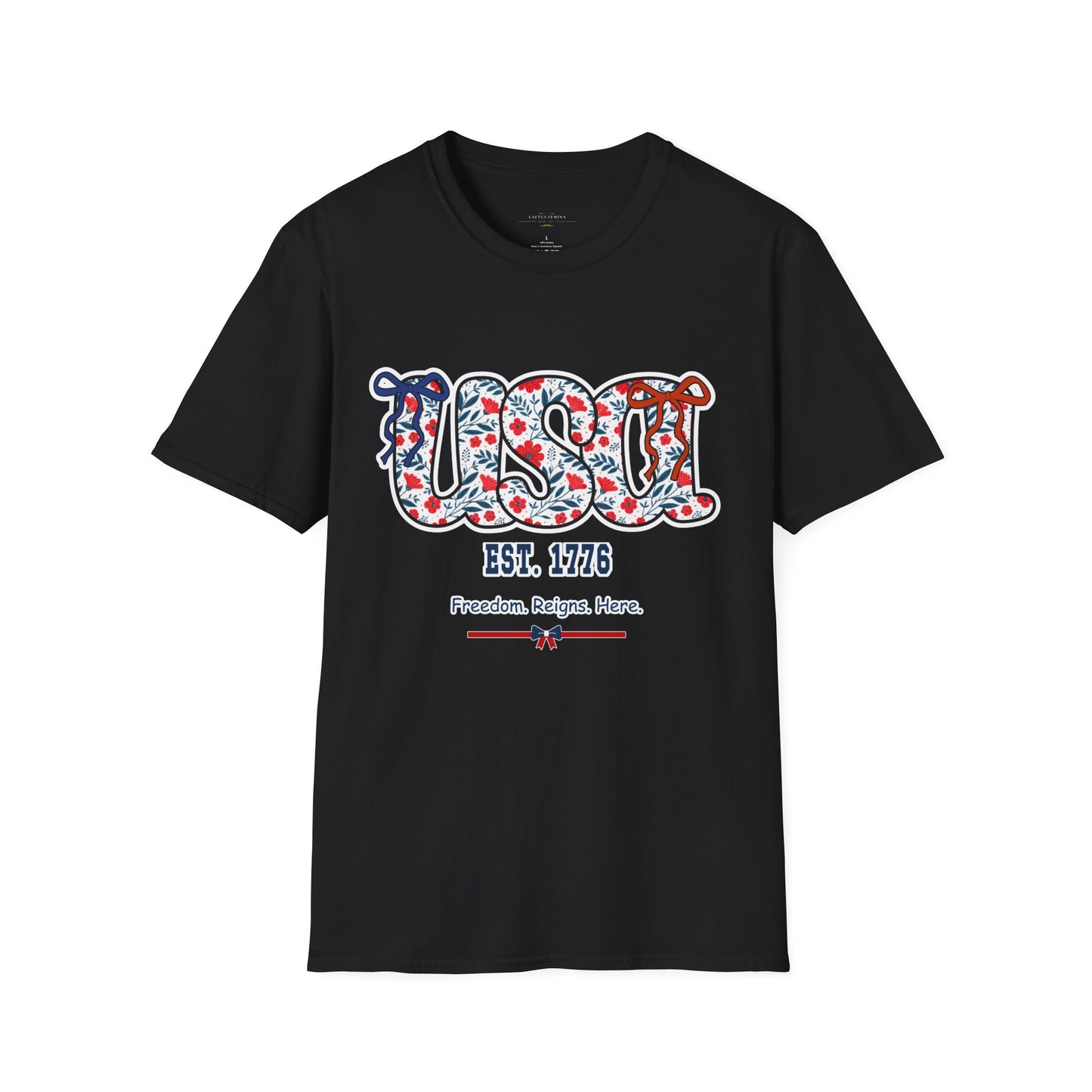USA - Freedom Reigns Here - T-Shirt